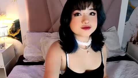 Snapshot of sienna_desiree chatting on June 18, 2:21 pm Sienna Desieree online show from June 18, 2:21 pm