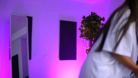 Snapshot of siennaruh chatting on March 14, 12:21 pm Sienna online show from March 14, 12:21 pm