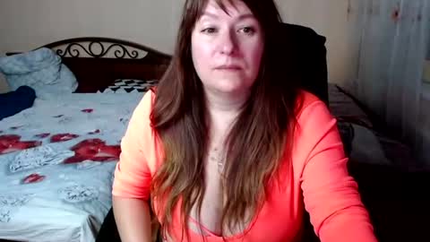 Snapshot of sierrapreston chatting on August 3, 6:00 pm sierrapreston online show from August 3, 6:00 pm