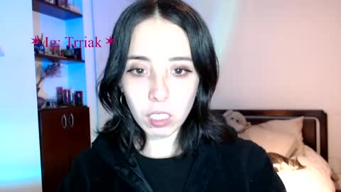 silkbite online show from April 22, 11:39 pm