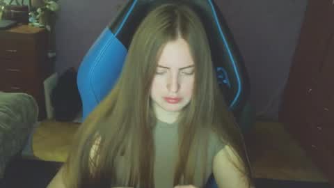 Erica online show from May 3, 5:52 pm