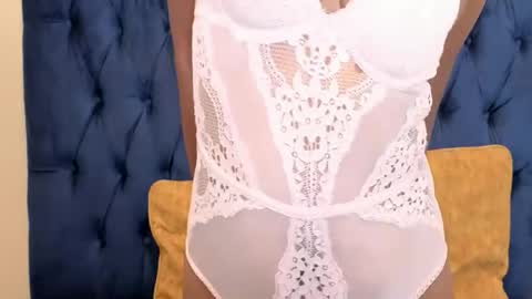 Kaybee online show from March 3, 9:04 am