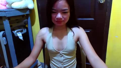 Snapshot of silkykitten_ chatting on November 29, 11:35 am silkykitten_ online show from November 29, 11:35 am