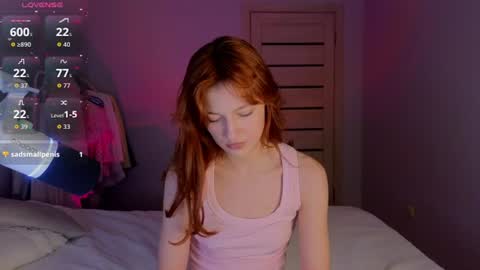 silly___woman online show from July 24, 7:56 pm