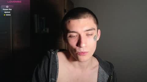 Snapshot of silly_cybin chatting on May 7, 3:34 am cybin online show from May 7, 3:34 am