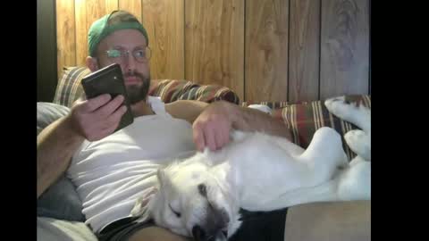 Snapshot of silu1027 chatting on September 18, 2:35 am silu1027 online show from September 18, 2:35 am