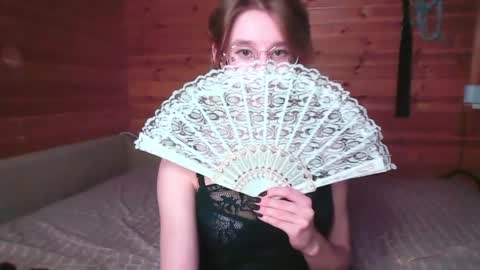 Kate online show from May 2, 5:29 pm