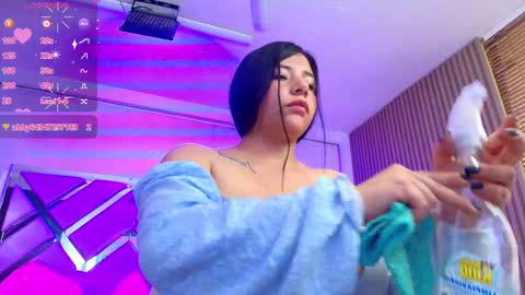 Snapshot of silvana_monroe chatting on January 20, 6:53 pm SIlvana online show from January 20, 6:53 pm