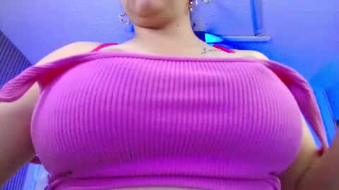 Snapshot of silvana_monroe chatting on November 28, 1:14 pm SIlvana online show from November 28, 1:14 pm