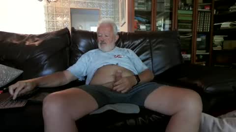 Daddy Bear online show from May 21, 11:50 am