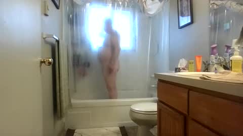 Snapshot of silverdragon70 chatting on December 15, 10:03 pm silverdragon70 online show from December 15, 10:03 pm