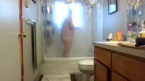 Snapshot of silverdragon70 chatting on December 21, 7:54 pm silverdragon70 online show from December 21, 7:54 pm