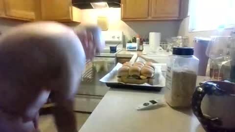 Snapshot of silverdragon70 chatting on February 14, 9:00 pm silverdragon70 online show from February 14, 9:00 pm