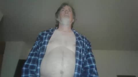 Snapshot of silverfunfox chatting on May 18, 9:04 am silverfunfox online show from May 18, 9:04 am