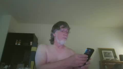 Snapshot of silverfunfox chatting on June 15, 3:36 pm silverfunfox online show from June 15, 3:36 pm
