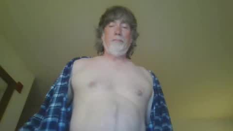 Snapshot of silverfunfox chatting on July 6, 3:25 am silverfunfox online show from July 6, 3:25 am