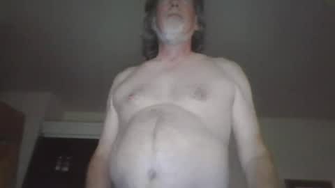 Snapshot of silverfunfox chatting on July 29, 2:10 am silverfunfox online show from July 29, 2:10 am