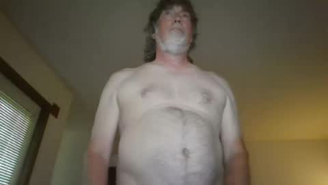Snapshot of silverfunfox chatting on August 2, 1:20 pm silverfunfox online show from August 2, 1:20 pm