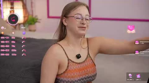  Kristina Kris  online show from August 4, 7:00 am