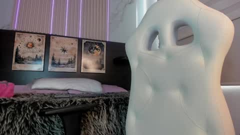 silvia online show from January 21, 3:10 pm