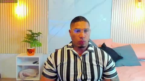 simeone_panda online show from February 2, 12:35 pm