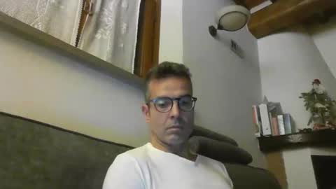 Italiandaddyitalydickassbottomassholecomshowmasturbatenudeboyitalyatleticcutemuscolarhardcockdickboy online show from November 22, 4:44 am