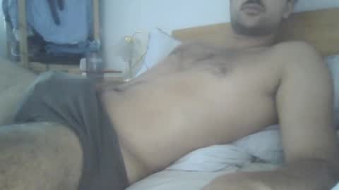 Snapshot of simml98 chatting on July 21, 4:09 pm Sam online show from July 21, 4:09 pm