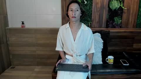 Snapshot of simon_durand chatting on March 11, 3:37 am simon_durand online show from March 11, 3:37 am