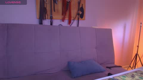 simona_moonshine online show from March 14, 2:33 pm