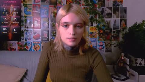 Simona online show from November 19, 7:25 pm