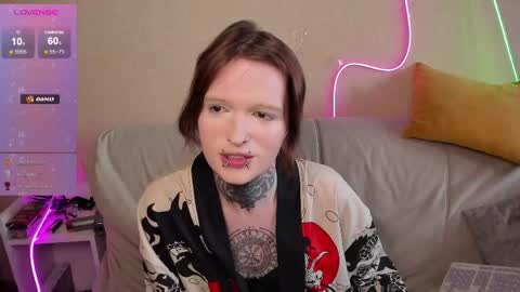 Snapshot of simona_rain chatting on April 28, 10:31 am Simona online show from April 28, 10:31 am