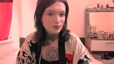 Snapshot of simona_rain chatting on May 17, 8:23 am Simona online show from May 17, 8:23 am