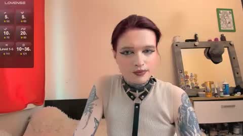 Snapshot of simona_rain chatting on June 12, 9:41 am Simona online show from June 12, 9:41 am