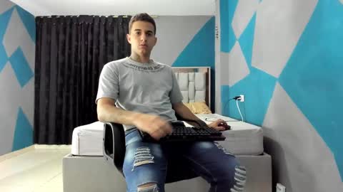 SIMON KELER online show from December 18, 6:32 am