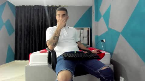 SIMON KELER online show from December 29, 6:45 am