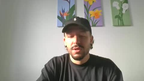 Snapshot of simonm777 chatting on May 14, 11:50 am simonm777 online show from May 14, 11:50 am