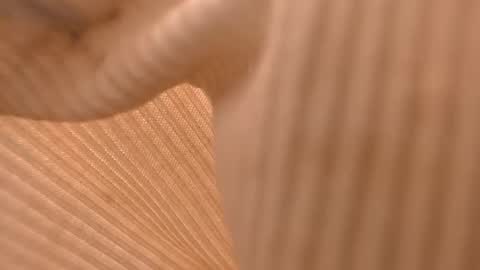 Snapshot of simple_lynx chatting on March 11, 6:32 am L Y N online show from March 11, 6:32 am