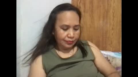 Snapshot of simplecity45 chatting on February 4, 9:28 am Carolyn online show from February 4, 9:28 am