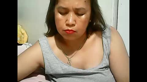 Snapshot of simplecity45 chatting on October 3, 11:18 am Carolyn online show from October 3, 11:18 am