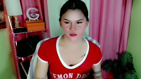 Snapshot of simplepinayx chatting on July 1, 1:07 am call me nath online show from July 1, 1:07 am