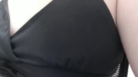 simplesindyxx online show from February 27, 1:28 pm