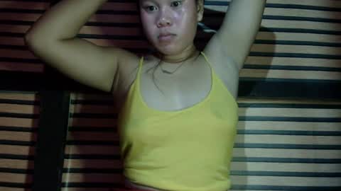 simply_y0urs online show from December 7, 2:13 pm