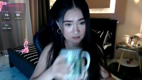 Snapshot of simplykhate chatting on June 4, 2:50 am Adrianna Fowler online show from June 4, 2:50 am