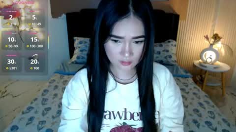 Adrianna Fowler online show from August 9, 2:46 am