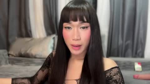 Snapshot of simplysultrykylie chatting on July 20, 10:39 am Kylie online show from July 20, 10:39 am