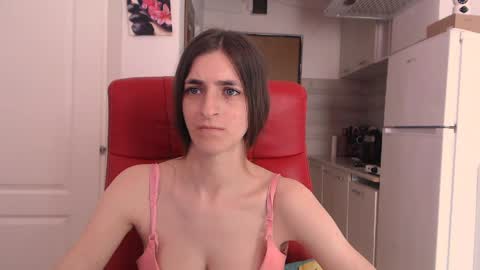 Snapshot of simyhvn chatting on May 11, 2:45 pm simyhvn online show from May 11, 2:45 pm