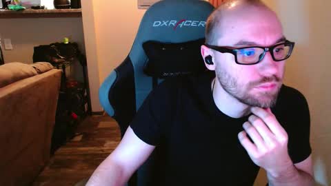 Husky Dad online show from December 21, 2:08 am