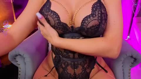 Jessy online show from June 10, 5:07 am