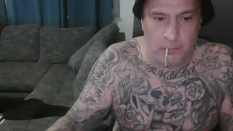 sinalco1975 online show from November 11, 5:51 am