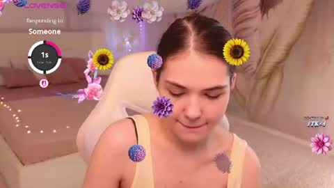 sindell_cryell online show from July 31, 7:46 pm